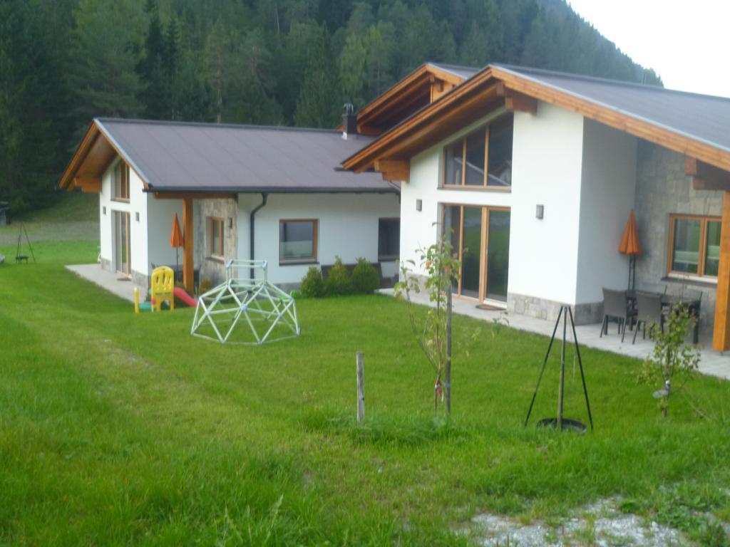 Zugspitzchalets Biberwier Exterior foto